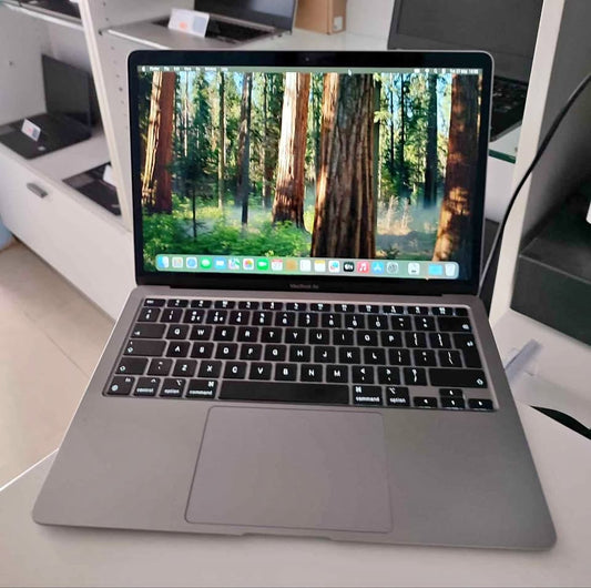 MacBook Air M1 2020 | 13" | 16GB RAM | 256GB SSD